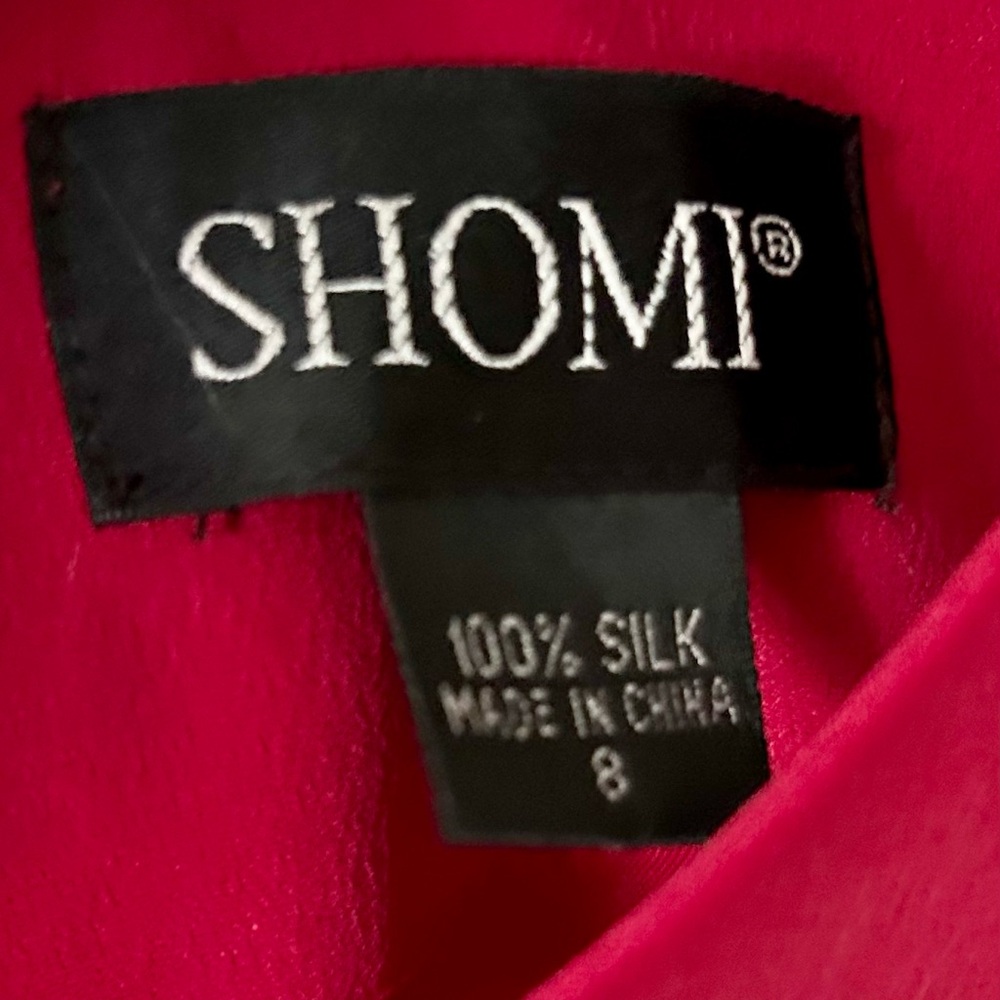 VINTAGE SHOMI Red Silk Short Sleeve Sheath Dress Classic Minimal Capsule | Sz 8 - Picture 2 of 10